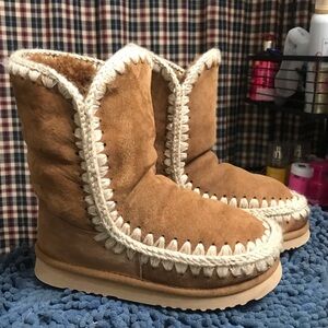 MOU 24 Eskimo Boots